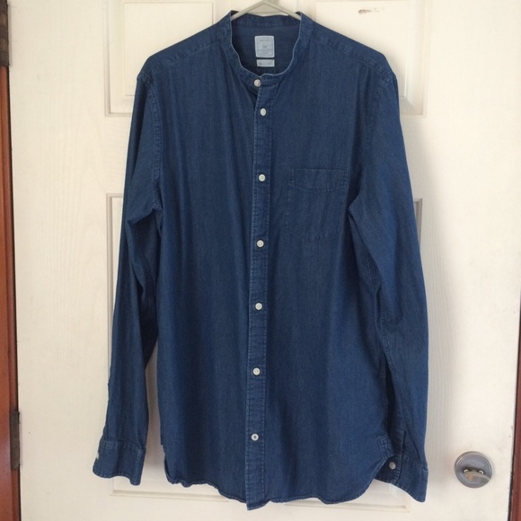 GAP Tops - Gap chambray mandarin collar button down shirt